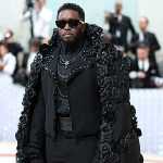www.dailymail.co_.uk_news_article-14679035_diddy-sean-combs-trial-jury-selection-starts-case-ny-live-46-3